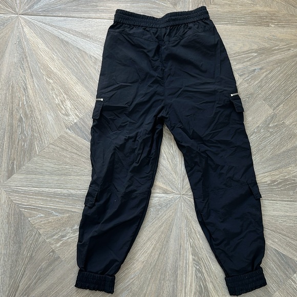 Zara xs cargo pants in black - Picture 3 of 3